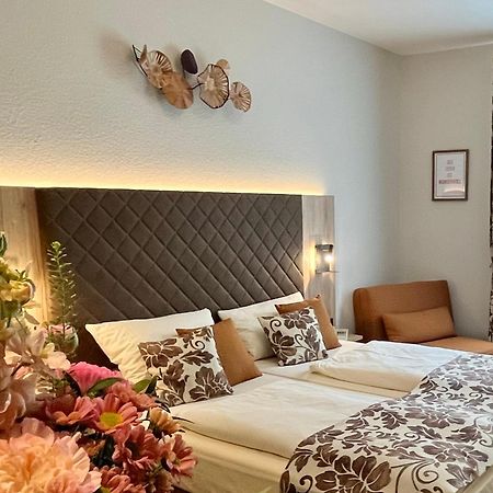 Altdeutsche Weinstube Hotel Рюдесхайм ам Рейн Екстериор снимка
