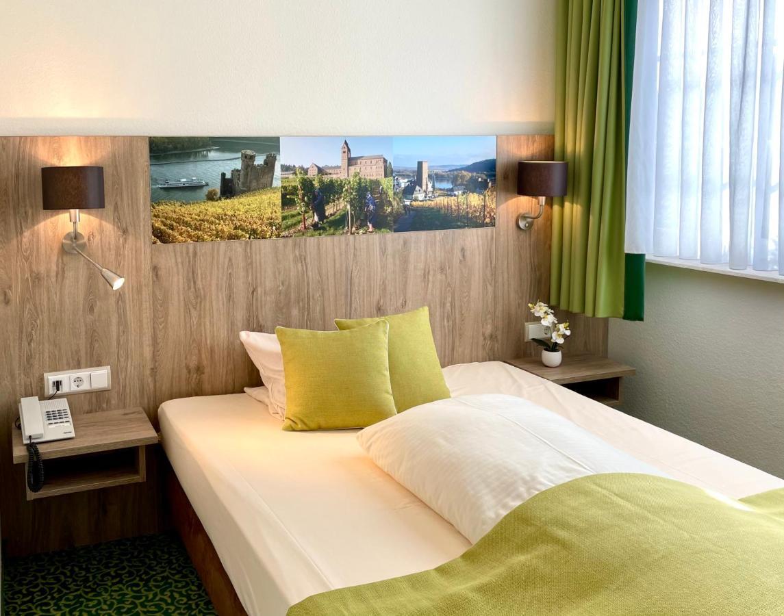 Altdeutsche Weinstube Hotel Рюдесхайм ам Рейн Екстериор снимка