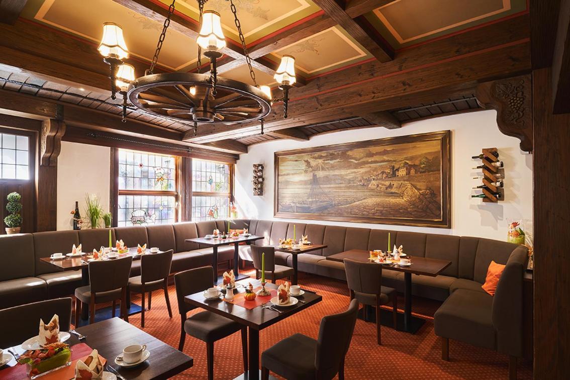 Altdeutsche Weinstube Hotel Рюдесхайм ам Рейн Екстериор снимка