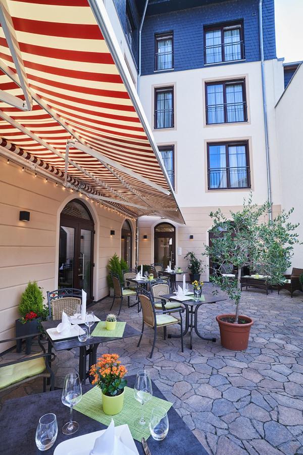 Altdeutsche Weinstube Hotel Рюдесхайм ам Рейн Екстериор снимка