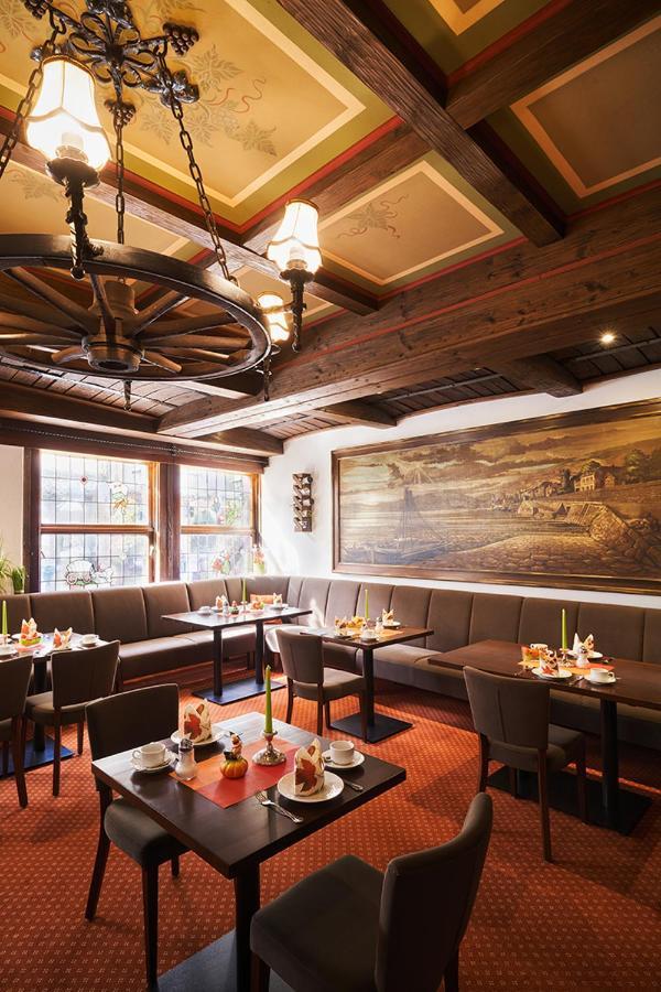 Altdeutsche Weinstube Hotel Рюдесхайм ам Рейн Екстериор снимка